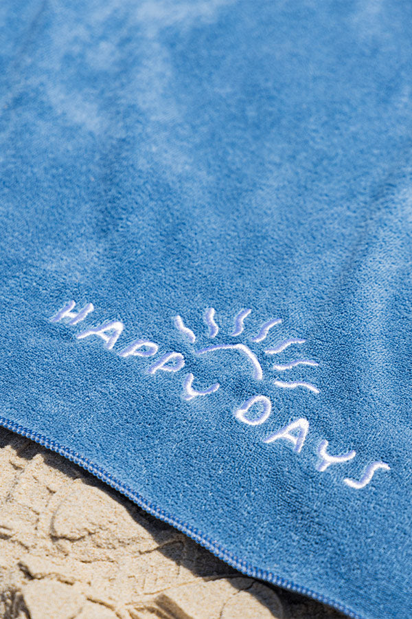 Explore Life Adults Beach Towel