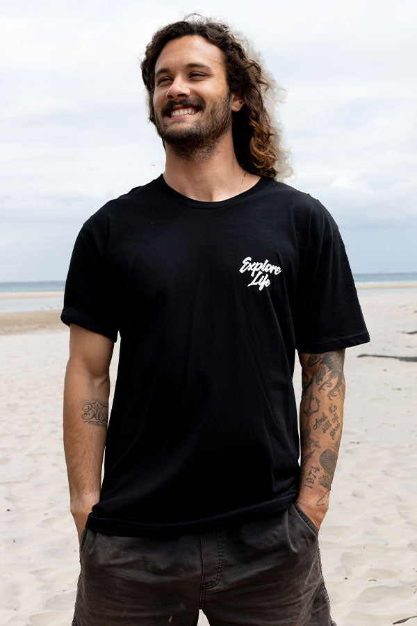 Good Vibes Triangle Tee - Black