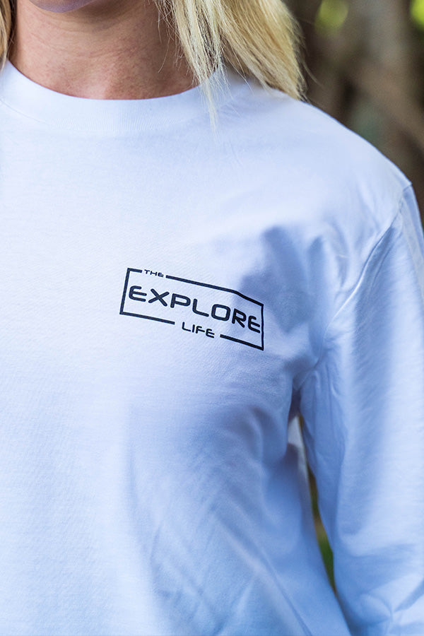 Womens Explore Signature Long Sleeve Tee - Black