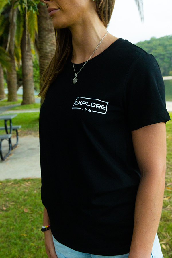 Women's Explore Life Signature Tee - Black