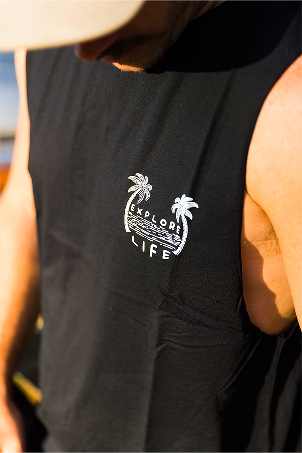 All the Gear, No Idea Tank - Black