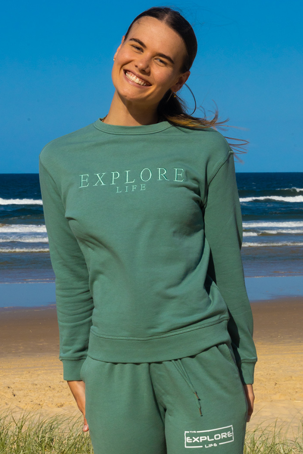 Womens Explore Lifestyle Crew - Sage