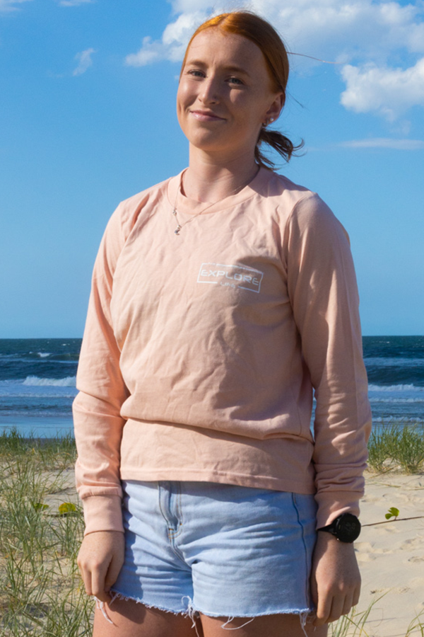 Womens Explore Signature Long Sleeve Tee - Pale Pink