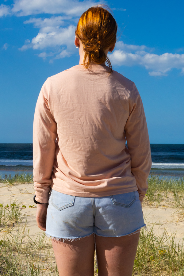 Womens Explore Signature Long Sleeve Tee - Pale Pink