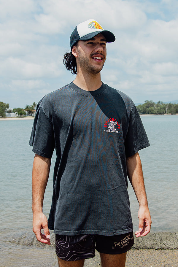 Catch & Release Heavy Tee - Black