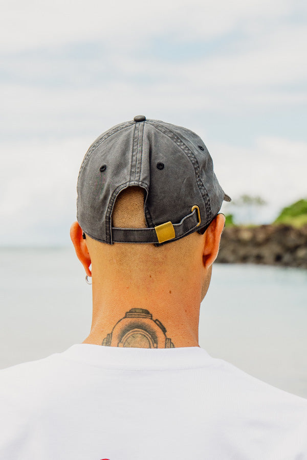 Explore Signature Hat - Faded Black