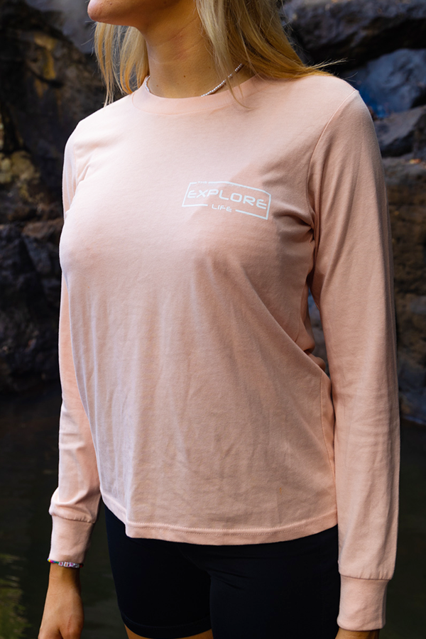 Womens Explore Signature Long Sleeve Tee - Pale Pink